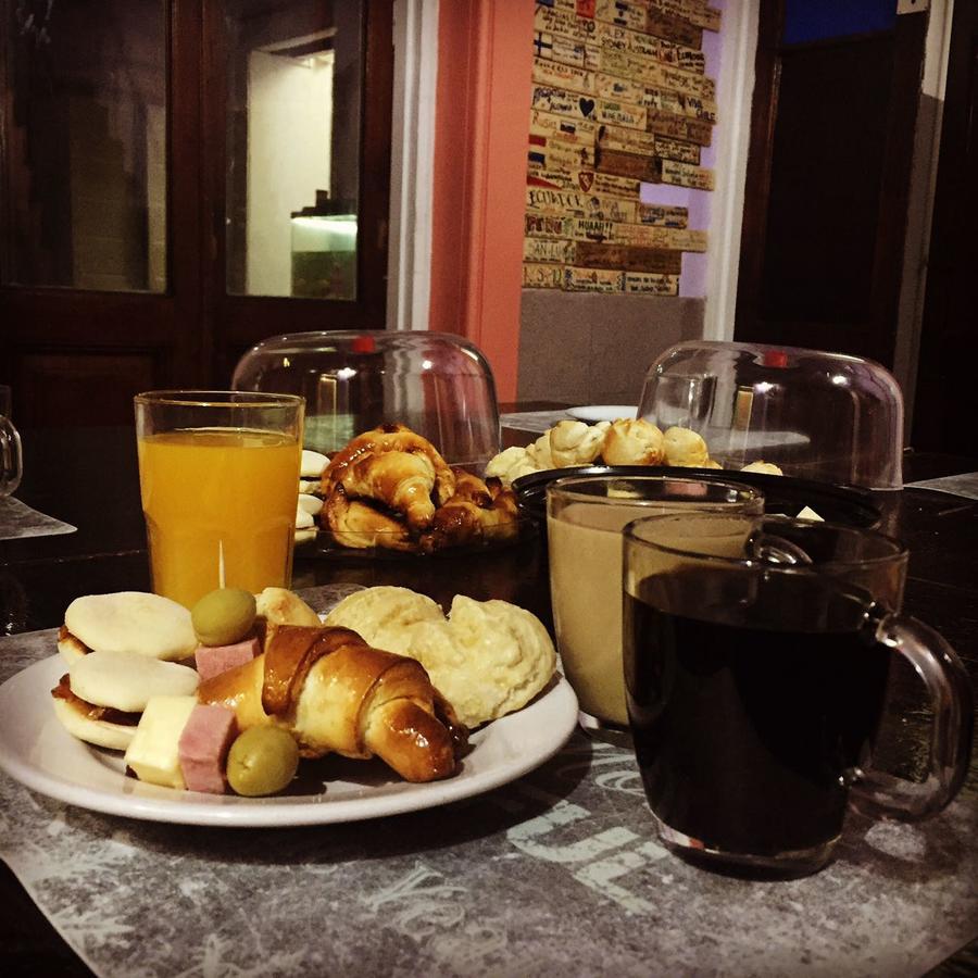 Charcas Hostel Buenos Aires Ngoại thất bức ảnh